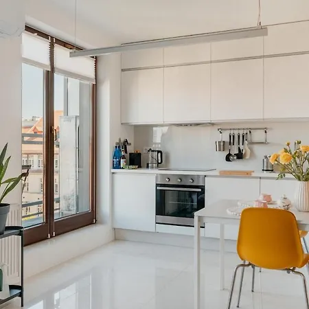 Modern City Centre Studio - Air Conditioning - Near Wroclaw Main Station شقة *