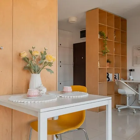 Modern City Centre Studio - Air Conditioning - Near Wroclaw Main Station * فروتسواف